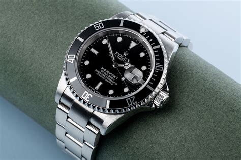 rolex submariner date wikipedia|Rolex Submariner model numbers.